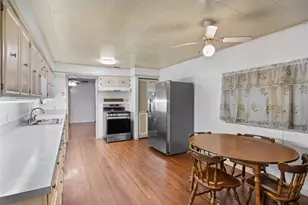 310 Larry Dr, Irving, TX 75060 - Photo 6