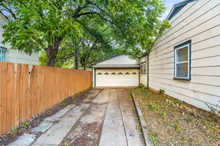 310 Larry Dr, Irving, TX 75060 - Photo 18