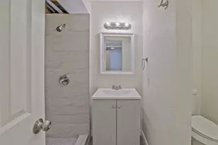 5055 Ridglea Ln, Fort Worth, TX 76116 - Photo 8