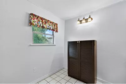 606 S Gordon Street, Sherman, TX 75092 - Photo 18