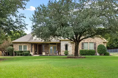1666 Plum Creek Drive, Midlothian, TX 76065 - Photo 1