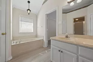 1110 Springhill St, Waco, TX 76705 - Photo 18