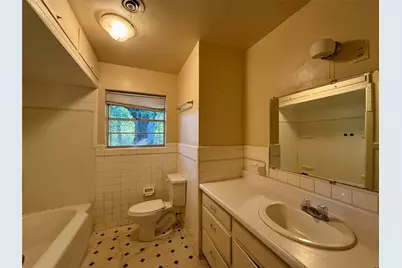 208 W Main Street, Cumby, TX 75433 - Photo 18