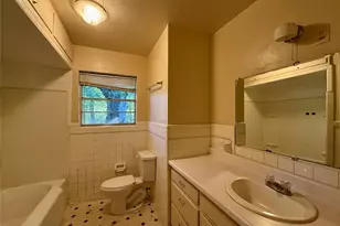 208 W Main St, Cumby, TX 75433 - Photo 18