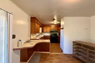 208 W Main St, Cumby, TX 75433 - Photo 8