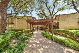 5924 Birchbrook Dr, Dallas, TX 75206 - Photo 4