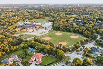 945 Deer Hollow Boulevard, Southlake, TX 76092 - Photo 40