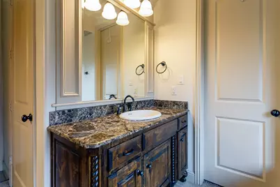 7905 Hallmark Drive, North Richland Hills, TX 76182 - Photo 24