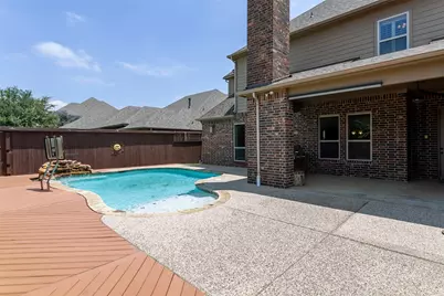 7905 Hallmark Drive, North Richland Hills, TX 76182 - Photo 36