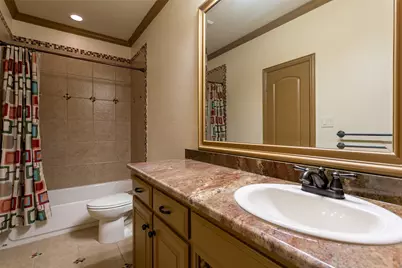 7905 Hallmark Drive, North Richland Hills, TX 76182 - Photo 30