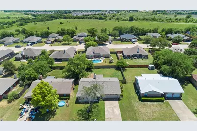 500 Rolling Hills Drive, Aledo, TX 76008 - Photo 16