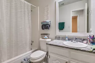 210 Myrtle Ave, Waxahachie, TX 75165 - Photo 8