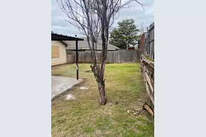 4443 Falls Drive, Dallas, TX 75211 - Photo 12