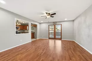 743 Idlewilde Dr, Lewisville, TX 75067 - Photo 6