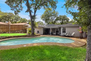 7404 Forrest Ln, North Richland Hills, TX 76182 - Photo 34