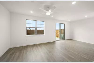 4611 Hawks Trail, Little Elm, TX 75068 - Photo 10