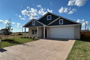 1503 W 6th St, McGregor, TX 76657 - Photo 2