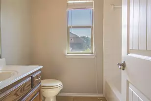 2001 Eagle Lake Dr, Forney, TX 75126 - Photo 16