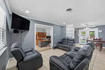 1405 Juanita Street, Mesquite, TX 75149 - Photo 2