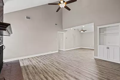 3100 Emerald Street, Bedford, TX 76021 - Photo 4