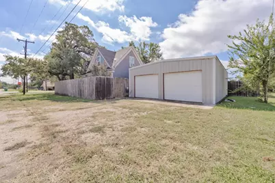 209 N Wickham Street, Alvord, TX 76225 - Photo 12