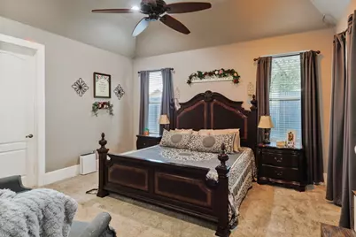 209 N Wickham Street, Alvord, TX 76225 - Photo 22