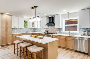 237 Easton Rd, Dallas, TX 75218 - Photo 1