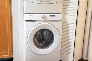 2304 Balsam Dr, Arlington, TX 76006 - Photo 4