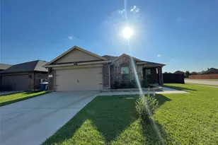 2200 Torch Lake Dr, Forney, TX 75126 - Photo 2