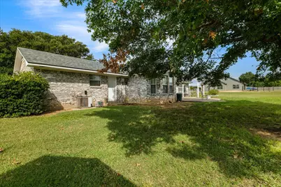 713 Arapaho Drive, Tioga, TX 76271 - Photo 18