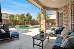 1859 Hollow Falls Ct, Frisco, TX 75036 - Photo 2