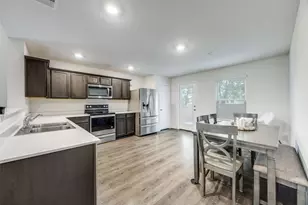 2204 San Jacinto Wy, Sherman, TX 75090 - Photo 6