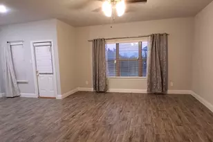 6820 Topaz Dr, Greenville, TX 75402 - Photo 4