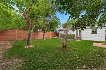 3613 Washburn Avenue, Fort Worth, TX 76107 - Photo 32