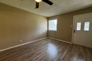 2708 Alta Vista Cir, Waco, TX 76706 - Photo 2