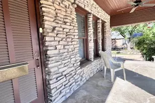 310 W Ave A Ave, Copperas Cove, TX 76522 - Photo 2