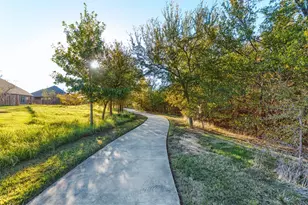 1916 Pelham Dr, Aubrey, TX 76227 - Photo 38