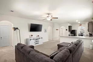 105 Patton Ln, Venus, TX 76084 - Photo 6