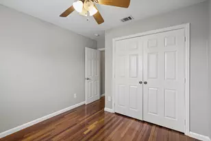 1909 May St, Fort Worth, TX 76110 - Photo 16