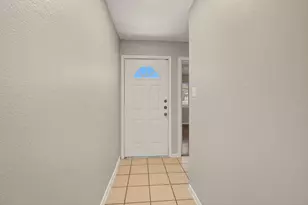 1909 May St, Fort Worth, TX 76110 - Photo 4