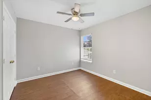 1909 May St, Fort Worth, TX 76110 - Photo 18