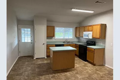 7712 Liz Lane, Watauga, TX 76148 - Photo 4