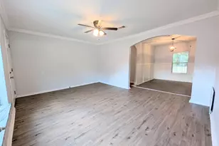 1807 Buck St, Gainesville, TX 76240 - Photo 12