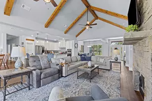 310 Oak Creek Ct, Springtown, TX 76082 - Photo 16