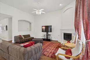 610 Spring Hill Dr, Coppell, TX 75019 - Photo 2