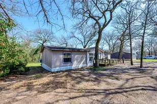 17256 Countrywood, Lindale, TX 75771 - Photo 2