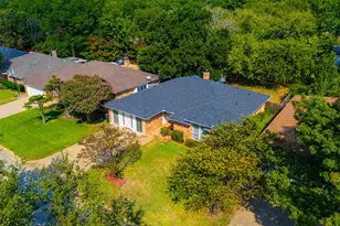 1875 Larkspur Dr, Arlington, TX 76013 - Photo 32