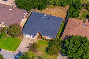 1875 Larkspur Dr, Arlington, TX 76013 - Photo 34