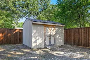 6829 Marla Dr, Dallas, TX 75217 - Photo 18