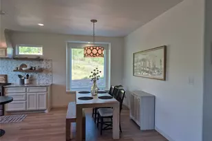 3695 Beacon Lake Dr, Bluff Dale, TX 76433 - Photo 4